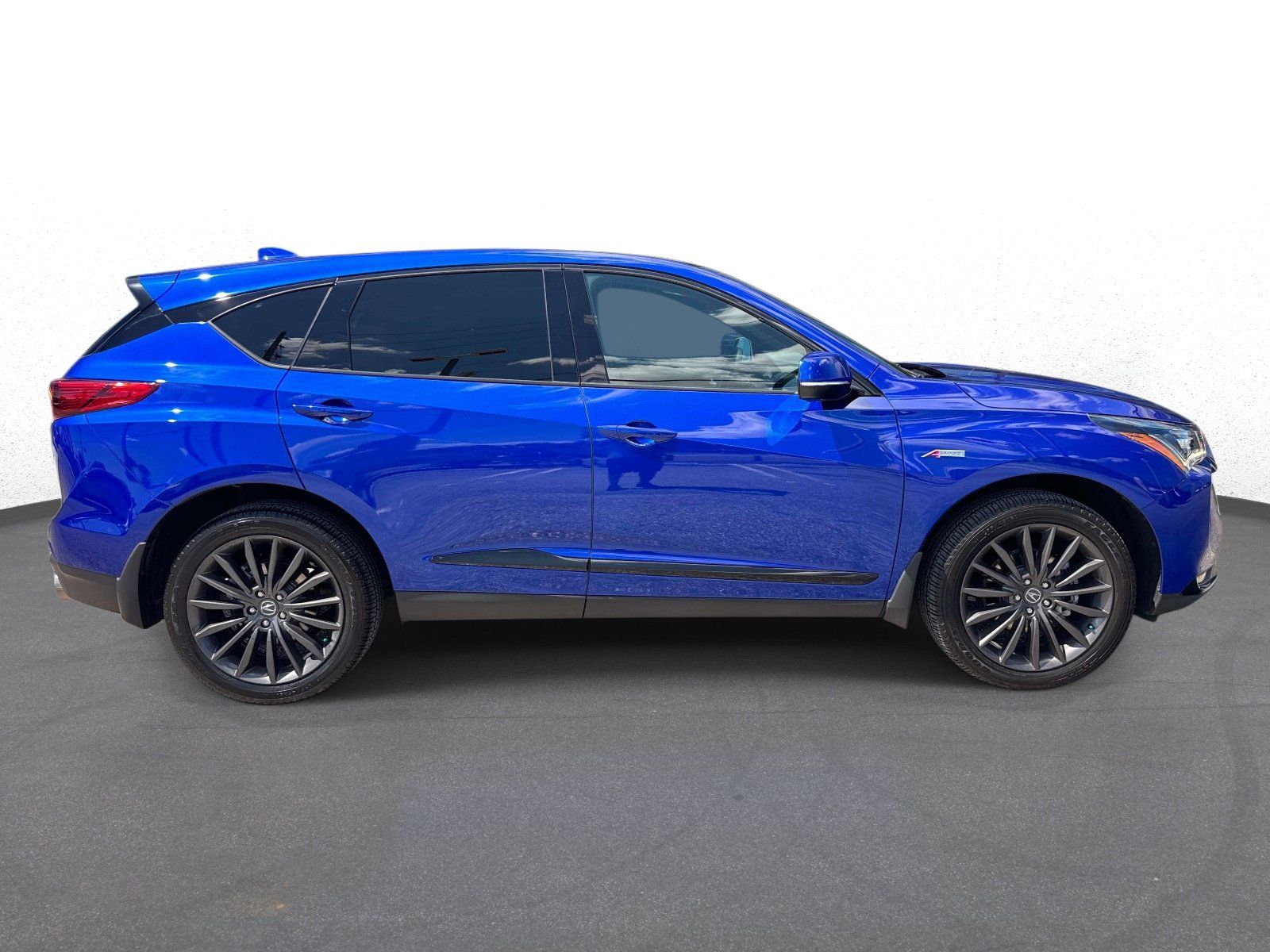 Used 2024 Acura RDX w/ Advance Package AWD/4WD image 2