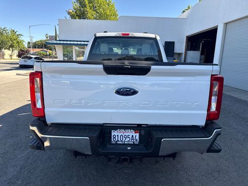 Used 2024 Ford F250 XL w/ XL Off-Road Package AWD/4WD image 4