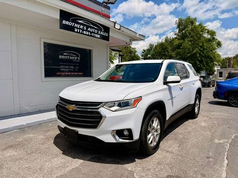 Used 2021 Chevrolet Traverse LT AWD/4WD image 2