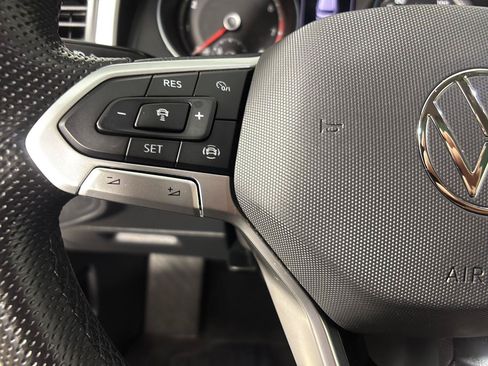 Used 2021 Volkswagen Atlas SE w/ Panoramic Sunroof Package AWD/4WD image 32