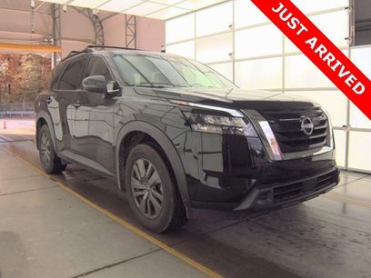 Certified 2025 Nissan Pathfinder SV w/ SV Premium Package