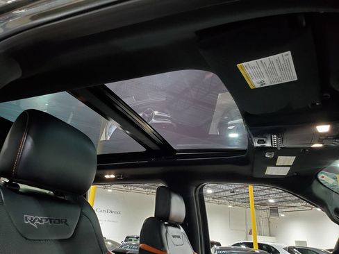 Used 2018 Ford F150 Raptor w/ Equipment Group 802A Luxury AWD/4WD image 16
