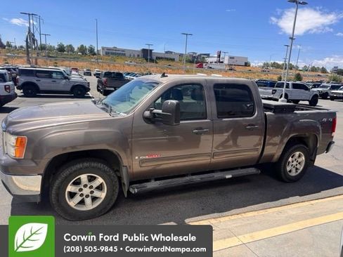 Used 2008 GMC Sierra 1500 SLE w/ Max Trailering Pack AWD/4WD image 4