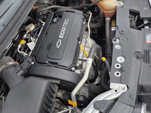 Used 2014 Chevrolet Sonic LT image 25