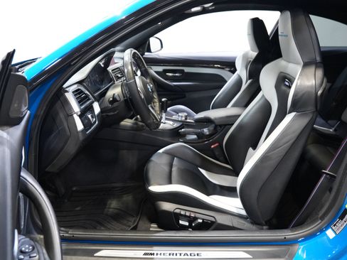 Used 2020 BMW M4 Coupe w/ Competition Package RWD image 32
