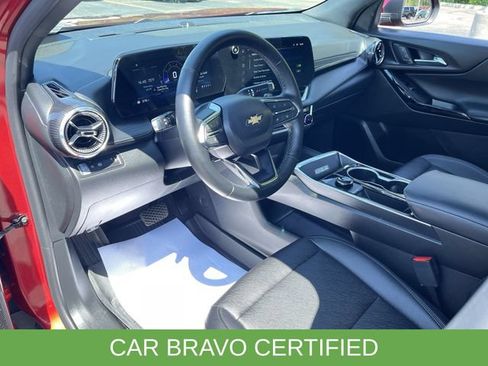 Certified 2026 Chevrolet Equinox LT w/ Convenience Package II FWD image 10