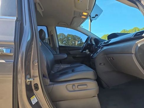 Used 2016 Honda Odyssey SE image 48