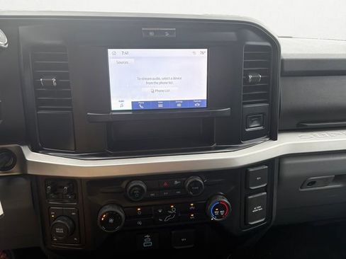 Used 2025 Ford F250 XLT w/ FX4 Off-Road Package AWD/4WD image 22