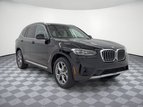 Used 2024 BMW X3 xDrive30i w/ Premium Package AWD/4WD image 7