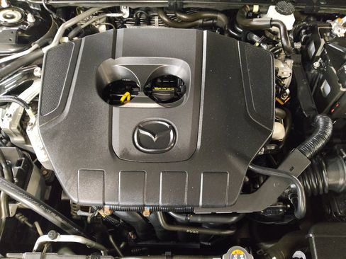 Used 2025 MAZDA MAZDA3 s FWD image 30