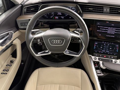 Used 2023 Audi e-tron Premium w/ Convenience Plus Package AWD/4WD image 13