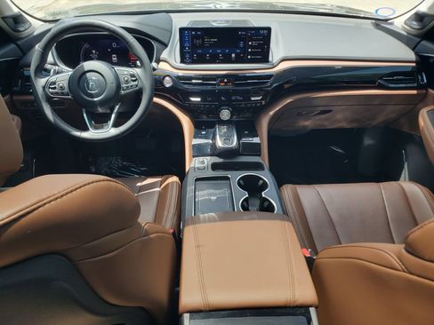 Certified 2025 Acura MDX FWD w/ Technology Package image 10