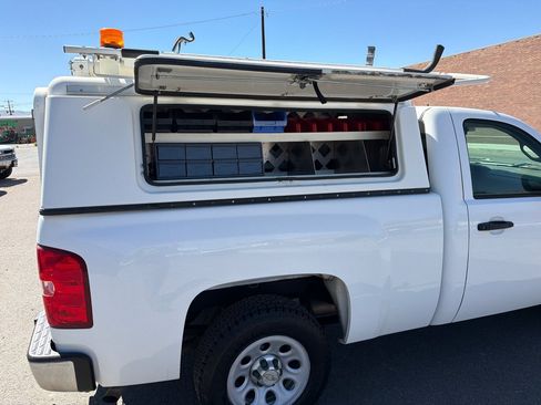 Used 2011 Chevrolet Silverado 1500 W/T RWD image 7
