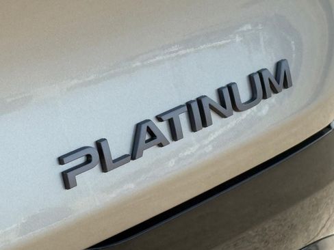 New 2026 Nissan Murano Platinum AWD/4WD image 11