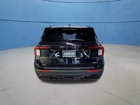 New 2026 Ford Explorer ST-Line w/ ST-Line Street Pack image 10