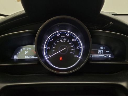 Used 2019 Toyota Yaris LE FWD image 23