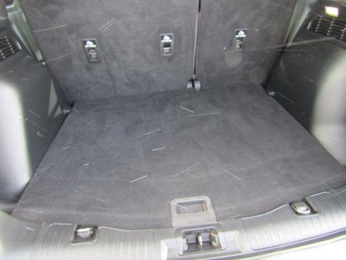 Certified 2020 Ford Escape SEL image 9