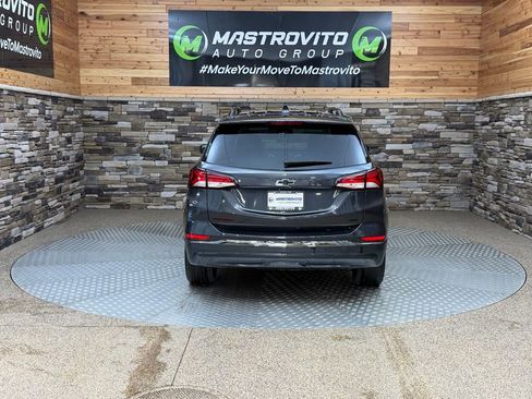 Used 2022 Chevrolet Equinox Premier AWD/4WD image 8