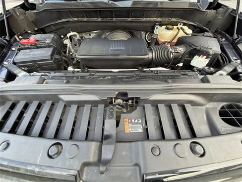 Used 2022 Chevrolet Silverado 1500 High Country w/ Z71 Off-Road Package image 31