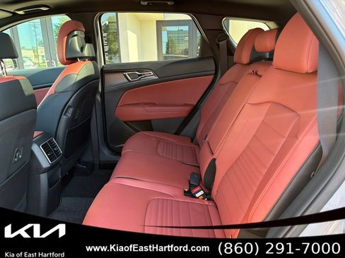 New 2026 Kia Sportage SX AWD/4WD image 19