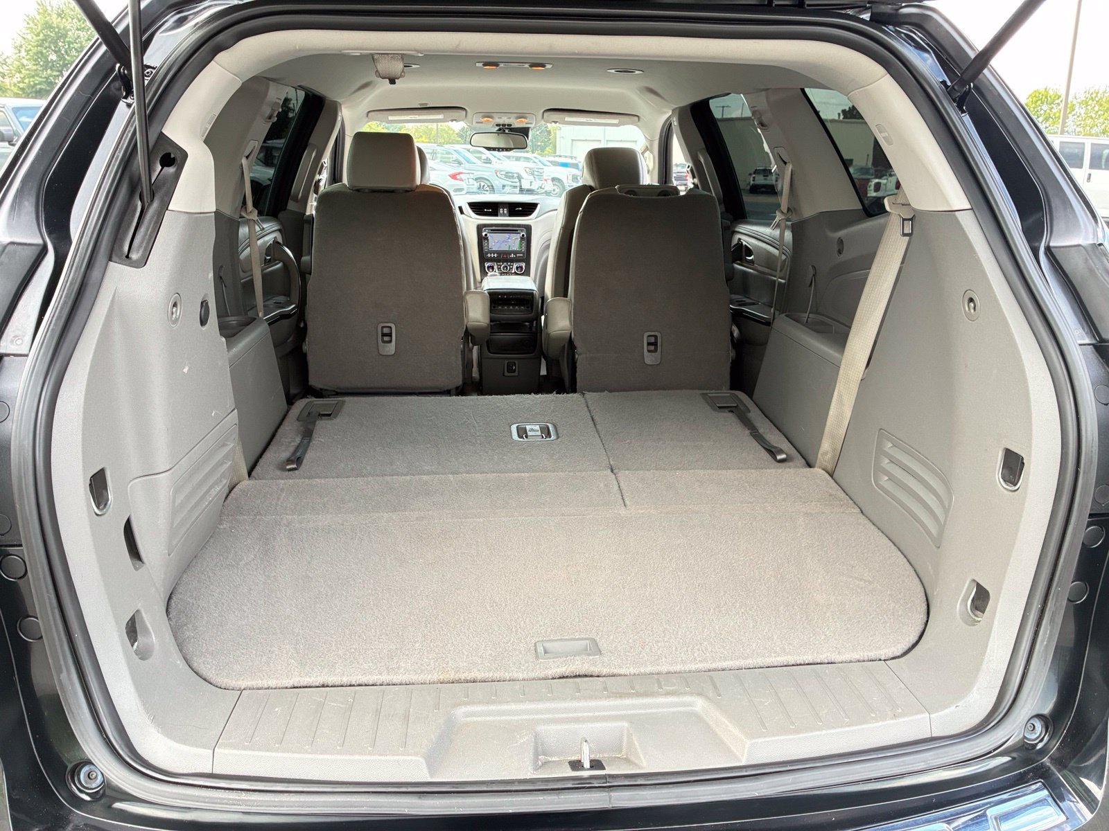Used 2017 Chevrolet Traverse Premier AWD/4WD image 18