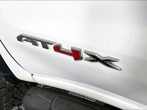 Used 2024 GMC Sierra 1500 AT4X image 25