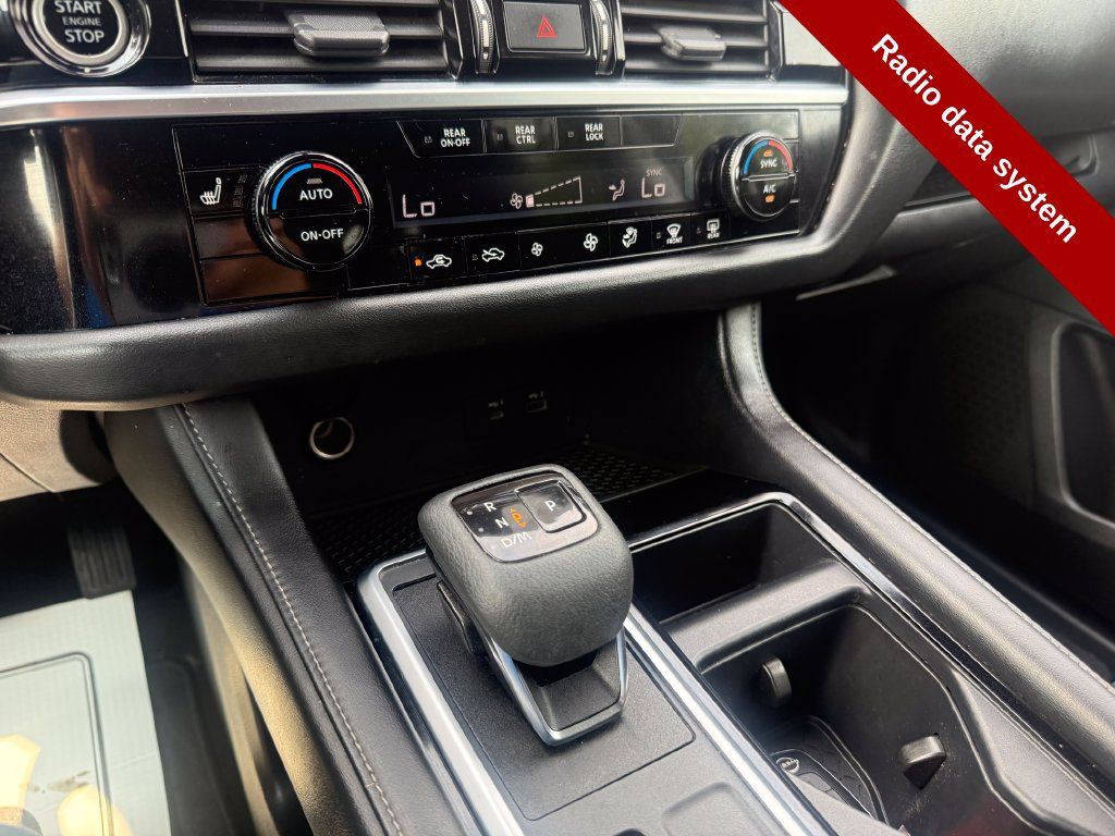 Used 2023 Nissan Pathfinder SV w/ Cargo Package AWD/4WD image 26