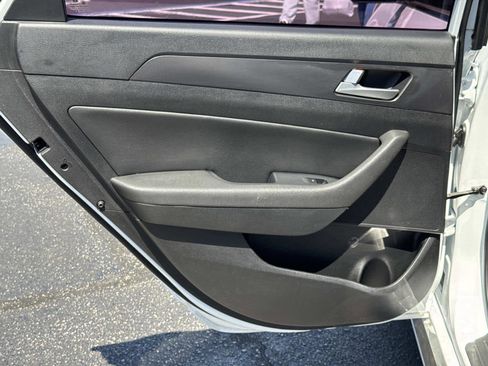 Used 2017 Hyundai Sonata Sport w/ Value Edition Package 02 image 11