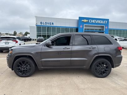 Used 2018 Jeep Grand Cherokee Altitude