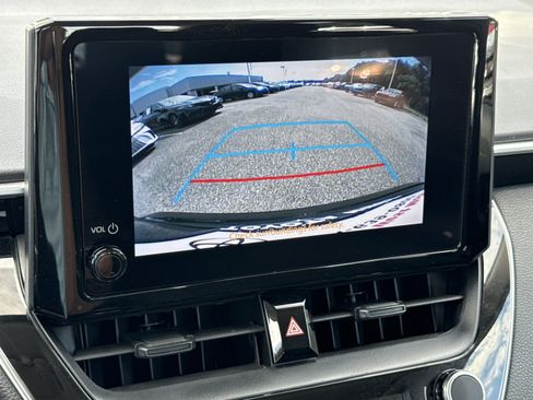 Used 2024 Toyota Corolla LE FWD image 23