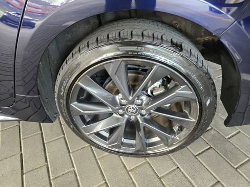 Used 2024 Toyota Corolla SE w/ SE Package image 9