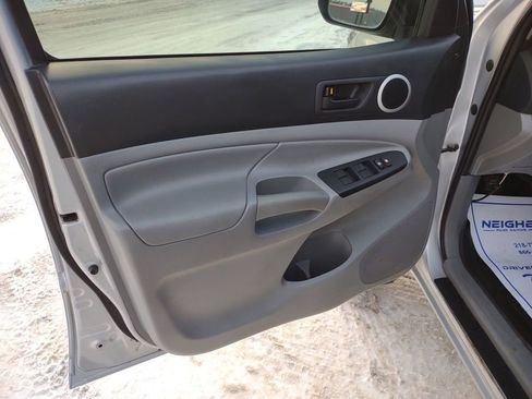 Used 2012 Toyota Tacoma 4x4 Double Cab w/ TRD Sport Pkg image 10