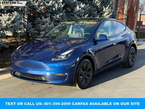 Used 2024 Tesla Model Y Long Range image 3