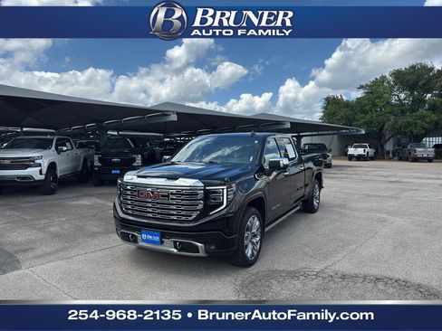 Certified 2026 GMC Sierra 1500 Denali w/ Denali Reserve Package AWD/4WD image 1