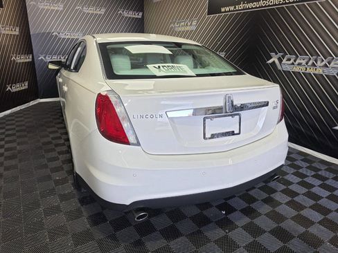 Used 2009 Lincoln MKS AWD image 7