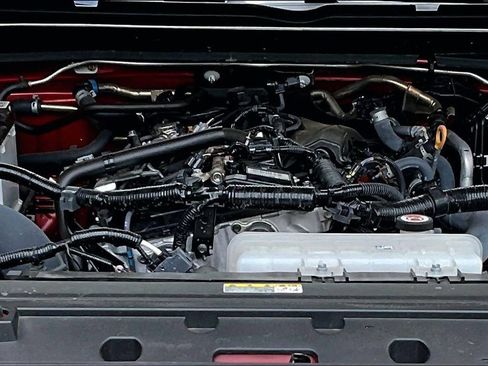 Used 2025 Toyota Tacoma SR5 RWD image 29