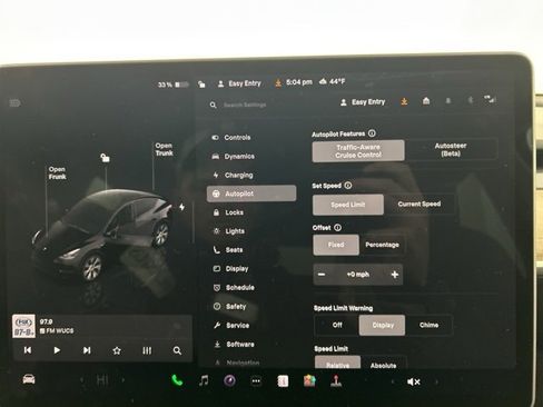 Used 2024 Tesla Model Y Long Range image 17