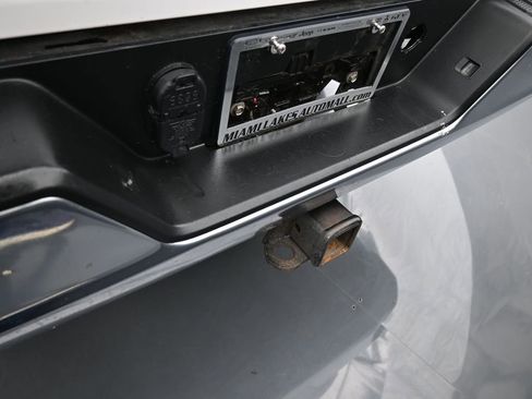 Used 2024 Chevrolet Silverado 2500 LT image 42