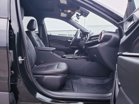 Used 2025 Chevrolet Trax RS w/ Sunroof Package image 18