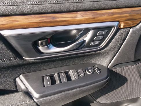 Used 2021 Honda CR-V EX image 17