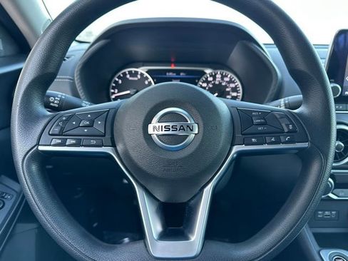 Certified 2023 Nissan Sentra SV FWD image 41