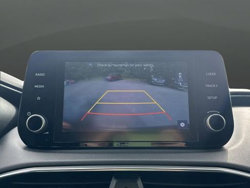 Used 2022 Hyundai Santa Fe SEL image 9