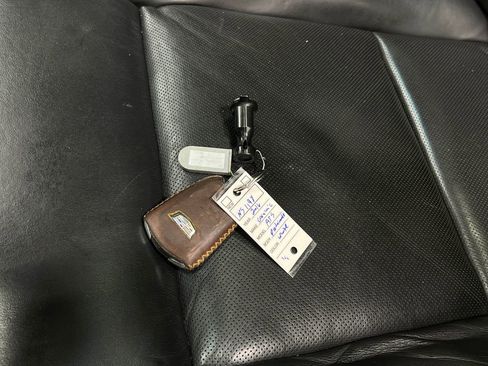 Used 2016 Cadillac ATS Performance w/ Cold Weather Package image 37