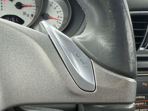 Used 2009 Porsche 911 Carrera S image 21