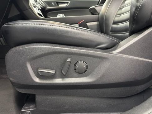 Used 2024 Ford Edge SEL AWD/4WD image 7