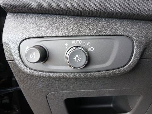 New 2025 Chevrolet TrailBlazer ACTIV w/ Convenience Package image 12