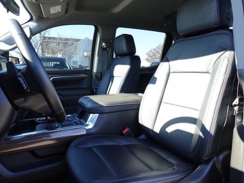 Used 2024 Chevrolet Silverado 1500 RST w/ Protection Package AWD/4WD image 15