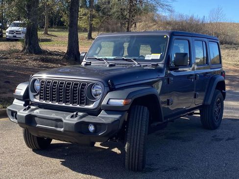 New 2026 Jeep Wrangler Unlimited Sport AWD/4WD image 35