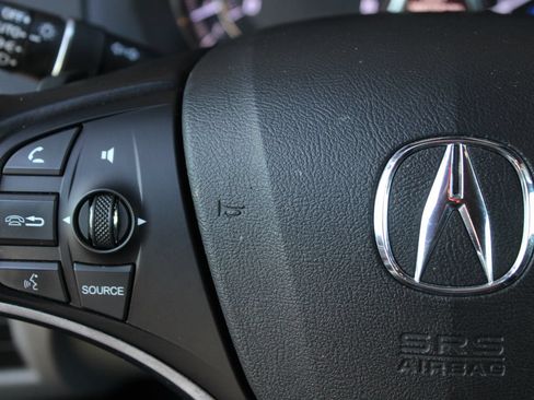 Used 2020 Acura MDX FWD image 32