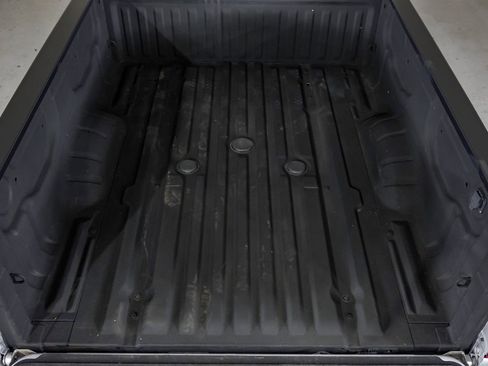 Used 2019 Nissan Titan PRO-4X image 52